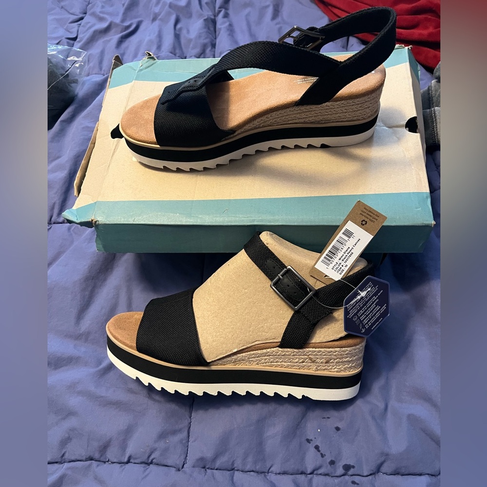 Toms Black and Tan Wedge Sandals